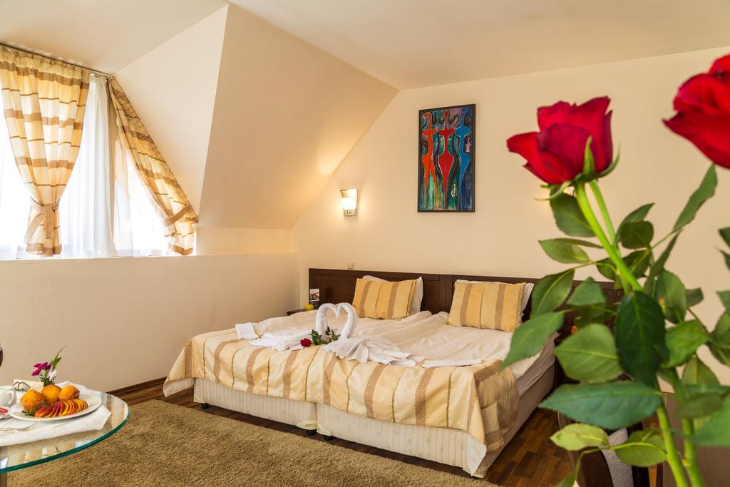 Family Hotel Tetewen Zewnętrze zdjęcie