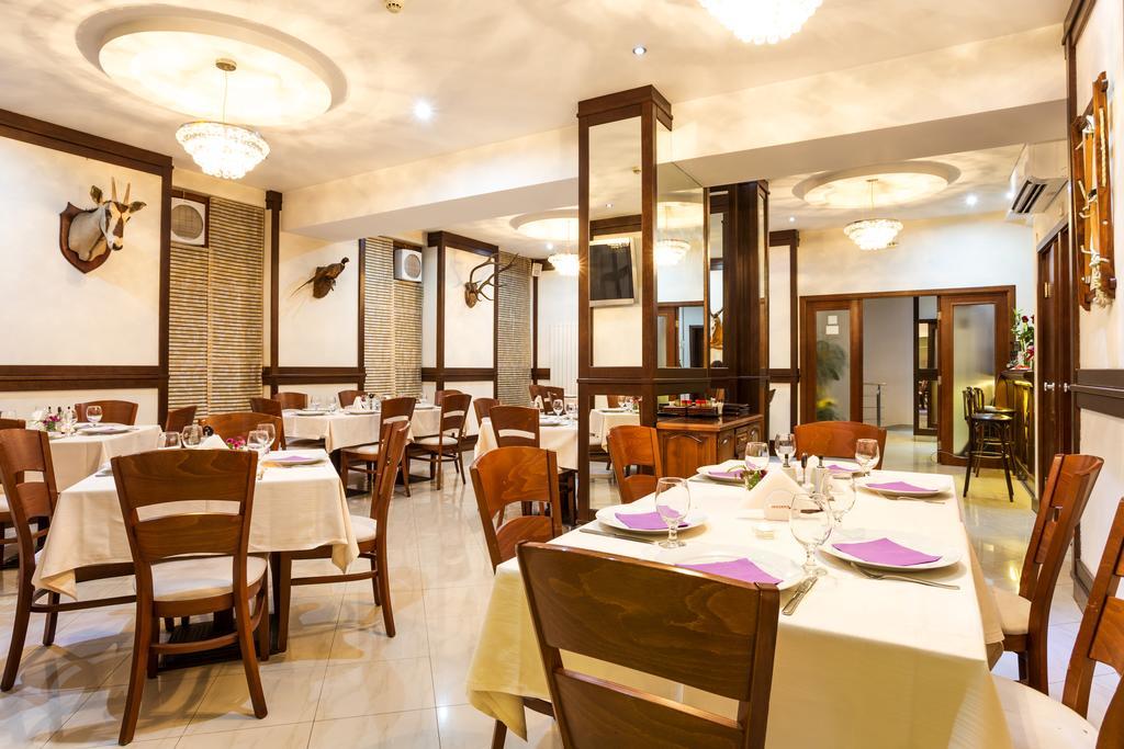 Family Hotel Tetewen Zewnętrze zdjęcie