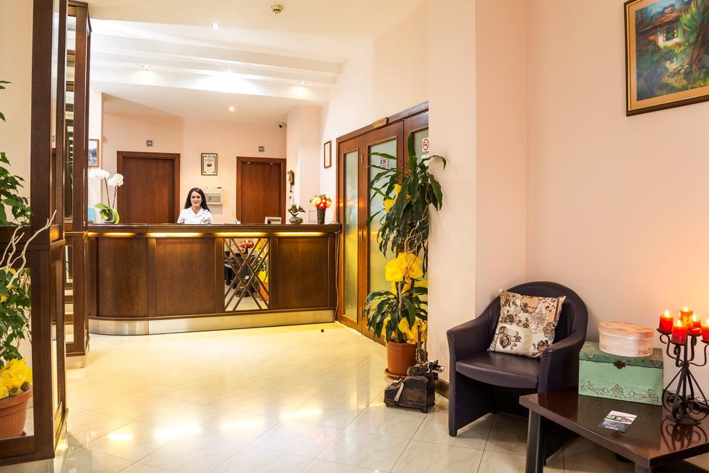 Family Hotel Tetewen Zewnętrze zdjęcie
